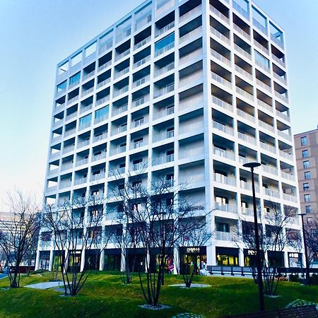 Top Urban Apartment - Free Parking, Green Energy, Modern Style Bratislava Esterno foto